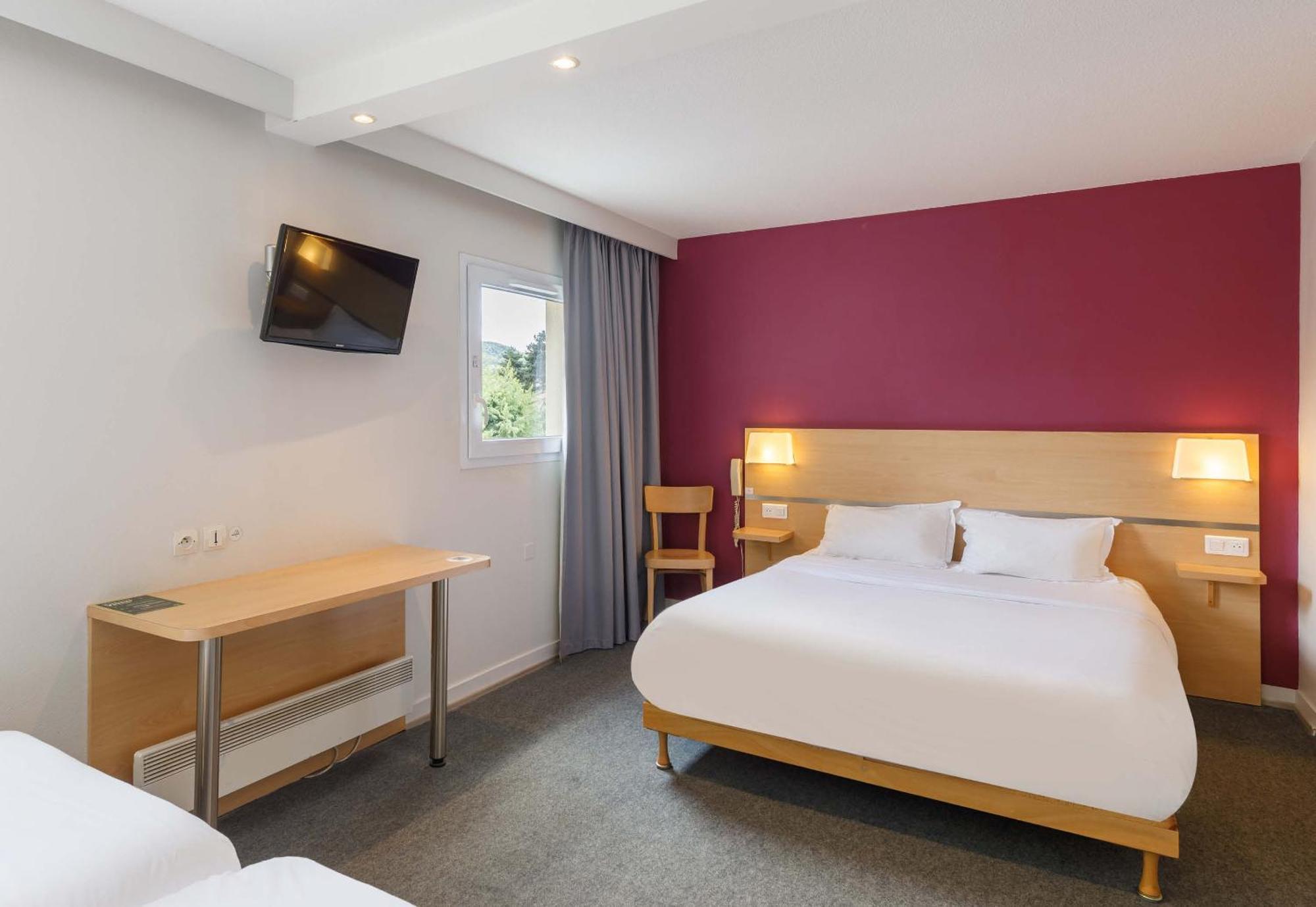 B&B Hotel Le Puy-En-Velay Vals-pres-le-Puy Екстериор снимка