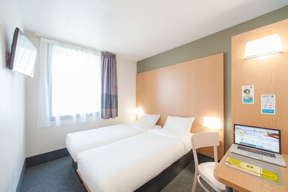 B&B Hotel Le Puy-En-Velay Vals-pres-le-Puy Екстериор снимка