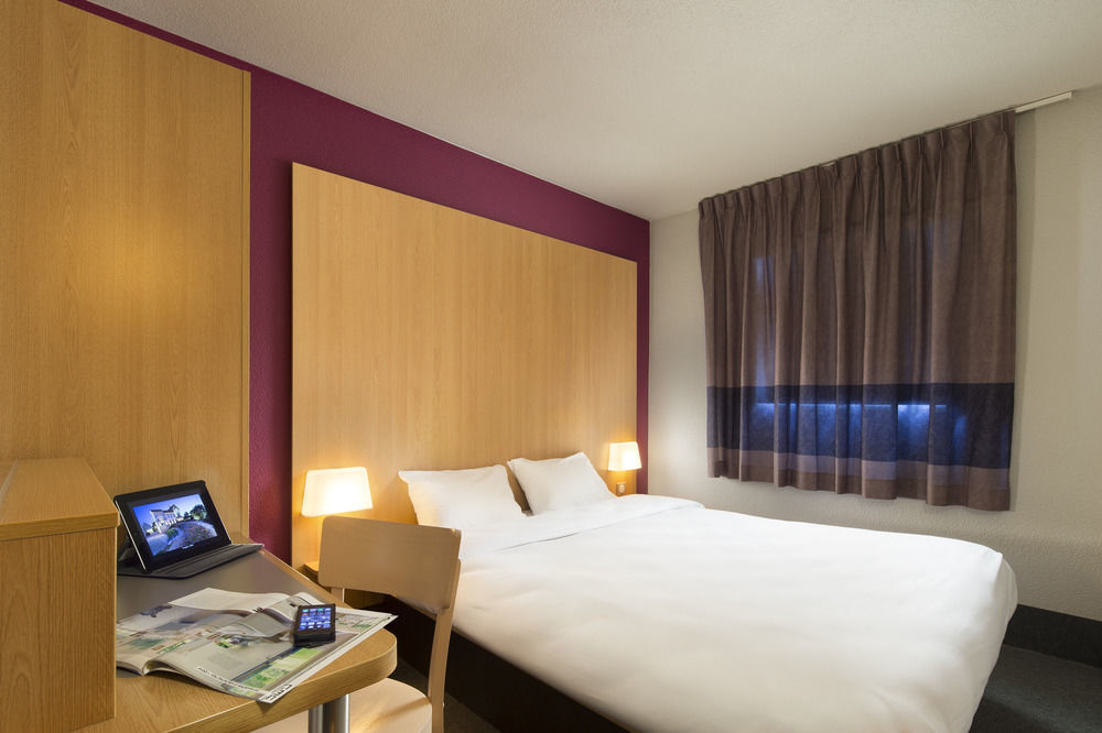 B&B Hotel Le Puy-En-Velay Vals-pres-le-Puy Екстериор снимка
