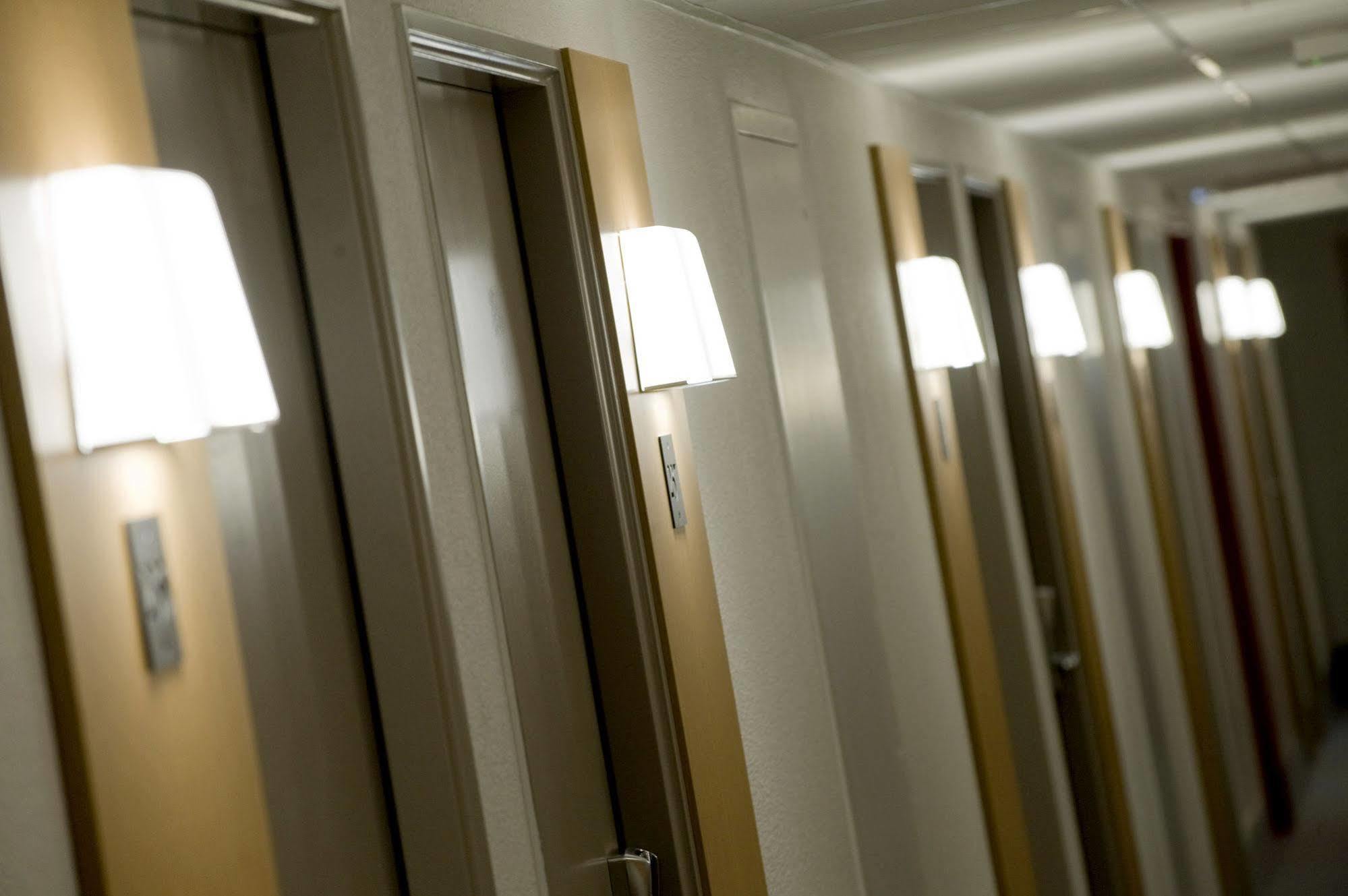 B&B Hotel Le Puy-En-Velay Vals-pres-le-Puy Екстериор снимка